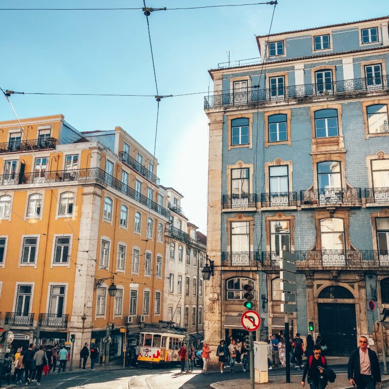 where to stay in lisbon