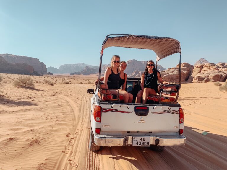 wadi rum jeep