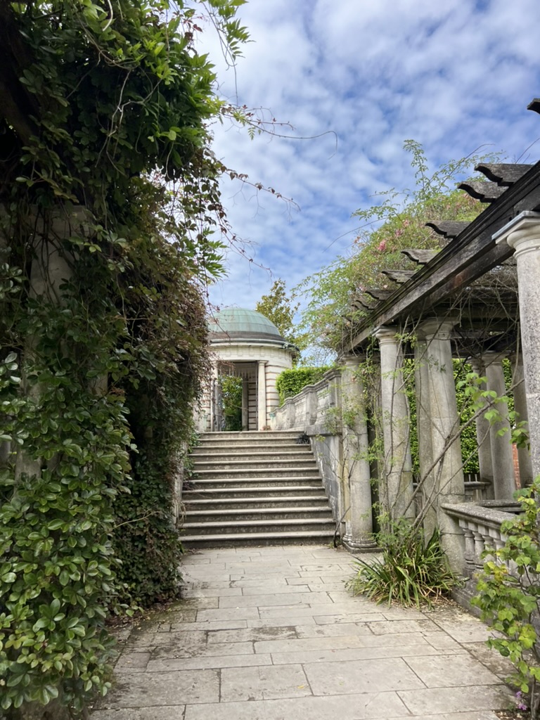 Hampstead heath pergola gardens