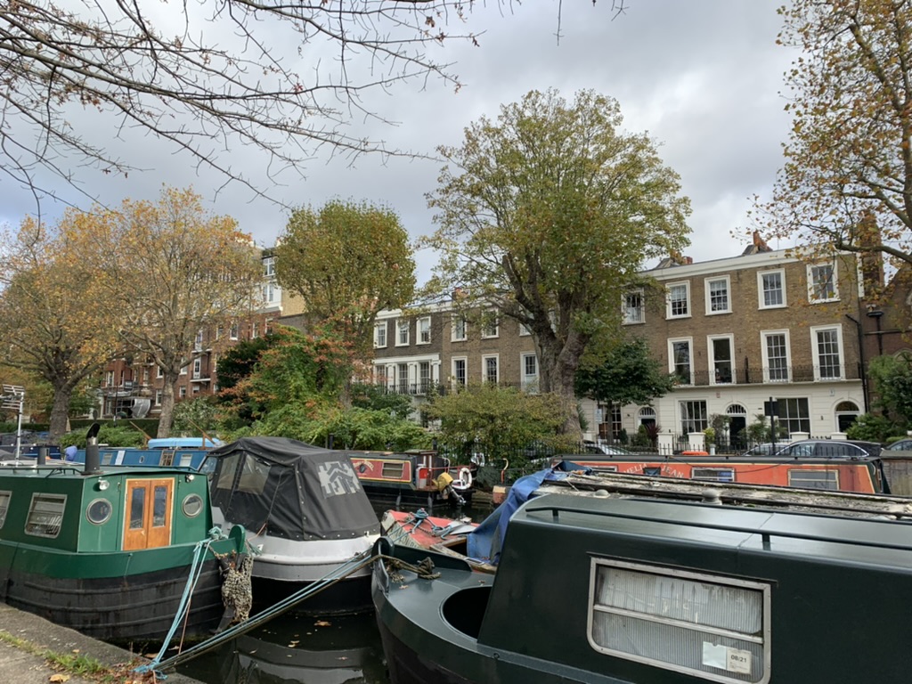 regents canal walk boats